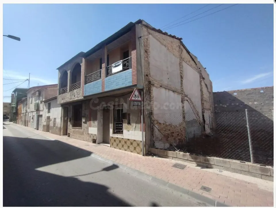 Venta de Casa Adosada en Ceutí