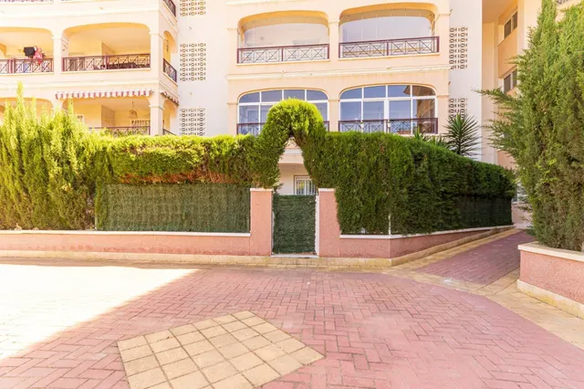 MAGNIFICO APARTAMENTO CON PISCINA COMUNITARIA Y ZONAS VERDES, IDONEO COMO VACACIONAL — 30