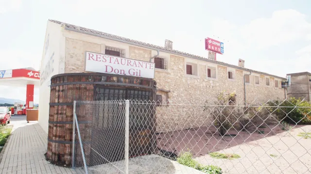 VENTA DE RESTAURANTE EN AUTOVIA ALICANTE-MADRID — 6
