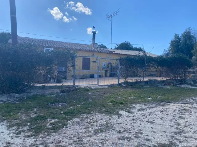 EXCELENTE CASA RURAL PARA ENTRAR A VIVIR — 2