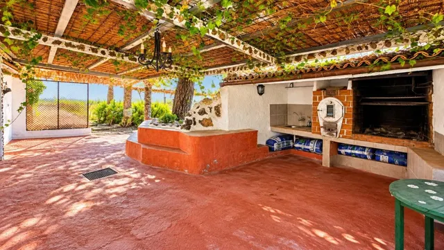 Finca exclusiva en Vilaflor · 2 viviendas, viñedo, bodega y piscina — 60