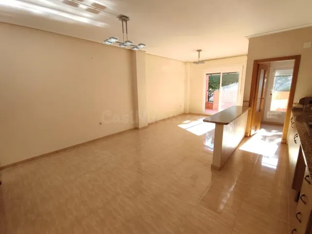 Amplio apartamento en Formentera del segura - foto 2