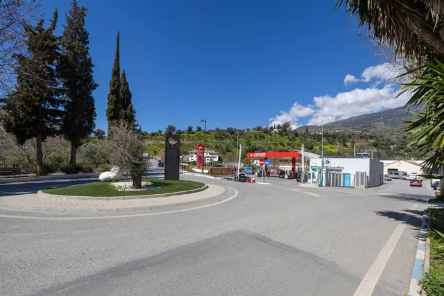 SE VENDE PISO VPO EN ÓRGIVA – EN PLENO CORAZÓN DE LA ALPUJARRA — 36