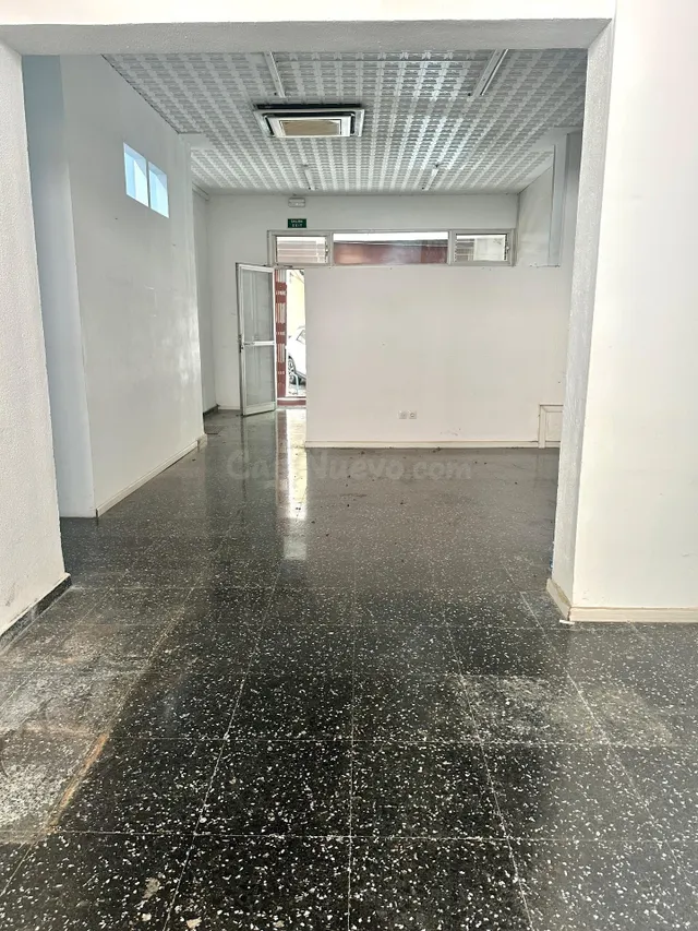 Local comercial 97m² en venta - Bons Aires - foto 5