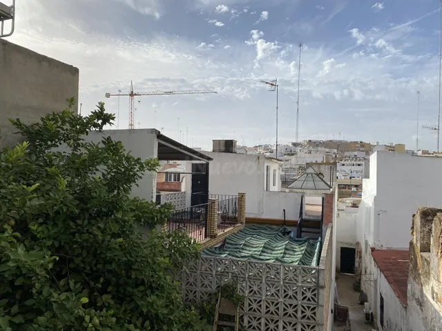 Casa para derribo o reforma integral cerca del centro - foto 5
