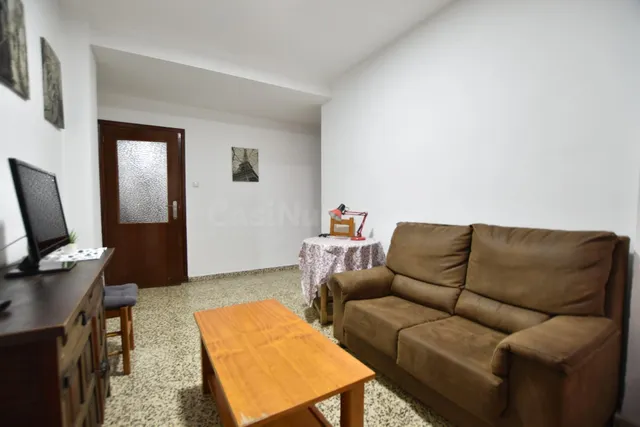 EMPERATRIZ EUGENIA — 3