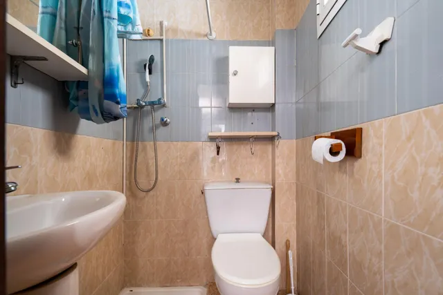 Se Vende Casa de Dos Plantas en Retamar Centro — 31