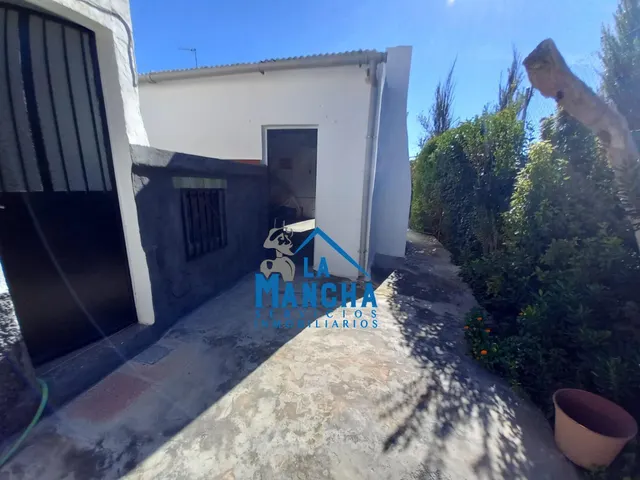 *250.000€*. inmobiliaria la mancha vende parcela urbana en urbanización riachuelos (Albacete). — 43