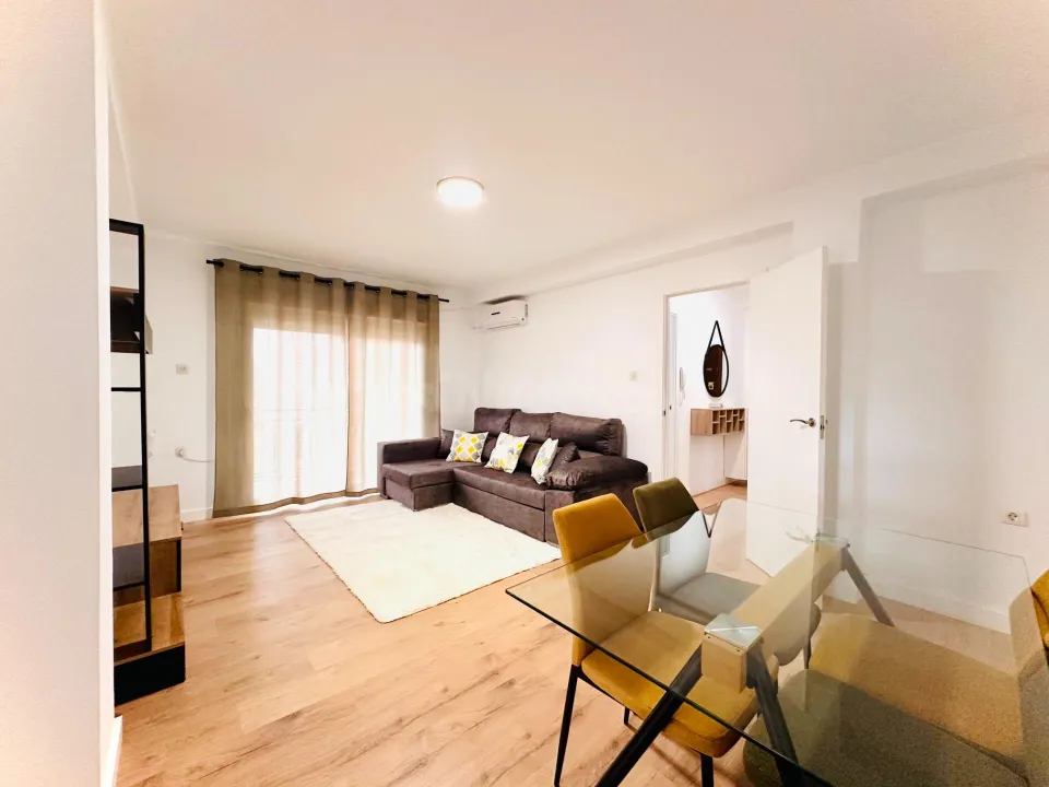 Habitación 4 habitaciones 101m² en alquiler - Alcampo