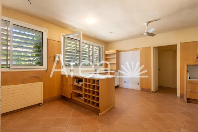 Espectacular villa con vistas al mar en Rocaferrera — 36