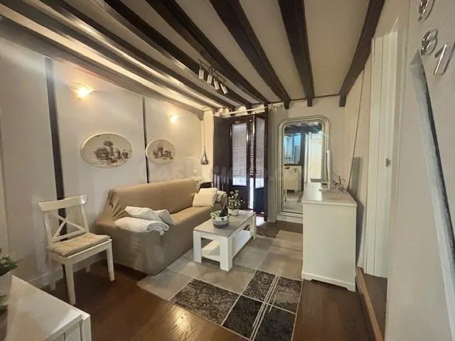 Encantador Apartamento Reformado en el Corazón de Toledo - foto 3