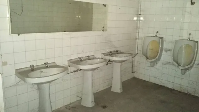 LOCAL COMERCIAL EN EL VEINTIUNO - foto 2