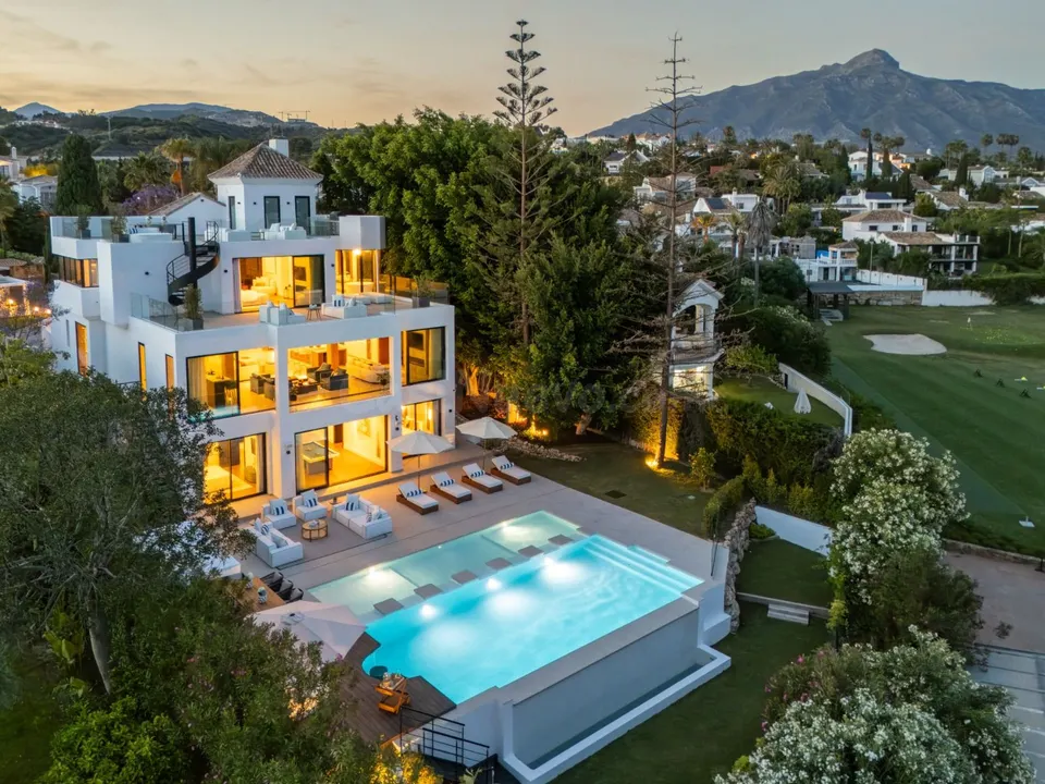 Villa 6 habitaciones 789m² en venta - Los Naranjos