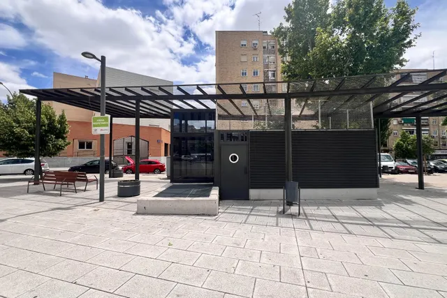 Se vende plaza de garaje en la zona centro de Móstoles. — 2
