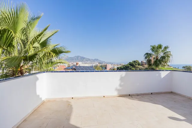 Chalet 3 habitaciones 303m² en venta - Centro — 47