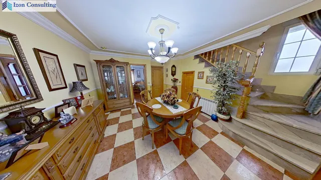 CASA DE 2 PLANTAS EN HELLÍN CON 3 habitaciones , 2 BAÑOS Y AMPLIAS ESTANCIAS — 2