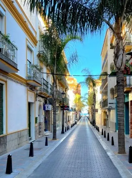 Fuengirola playa, centrico y renovado. Alta rentabilidad. — 5