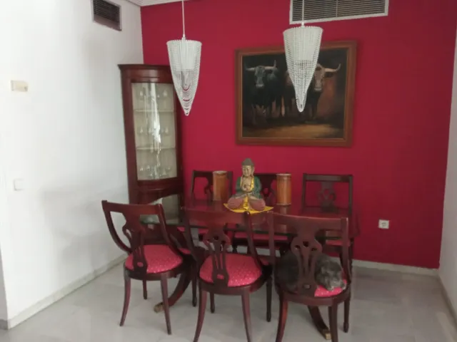 Magnifico piso de 4 habitaciones,  salón, cocina ,2 baños, garaje y trastero. — 2
