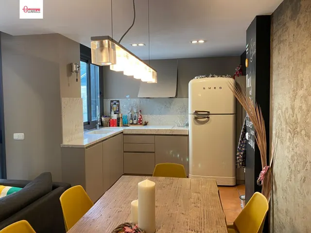 Exclusivo Adosado Seminuevo en Burgos - Zona Universidad — 19
