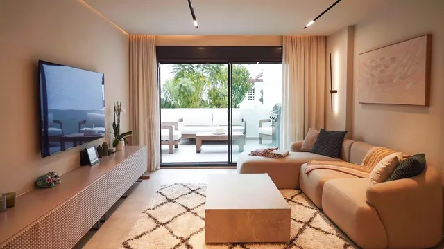 Piso totalmente reformado en Nueva Andalucía, Marbella — 2