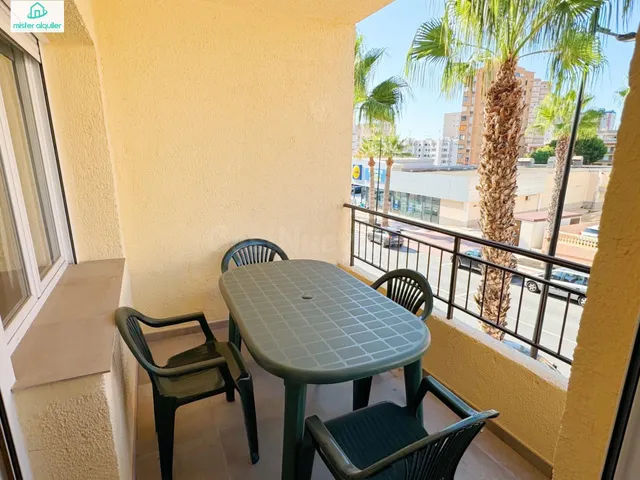 APARTAMENTO A UNOS PASOS DE LA PLAYA Y COLEGIOS IDEAL DOCENT - foto 3