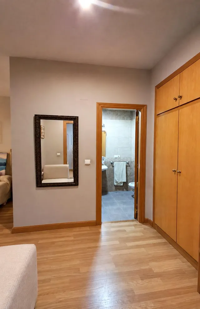 Planta baja de 131 m2 con terraza privada de más de 40 m2, garaje y 2 trasteros en Alicante — 21