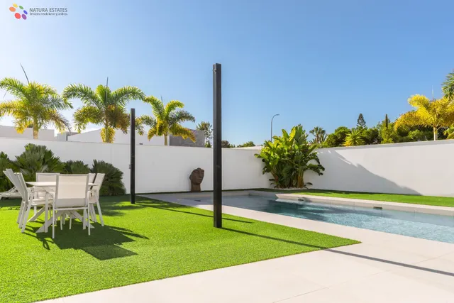 VILLA CON SPA PRIVADO. VISTAS INMEJORABLES. — 37