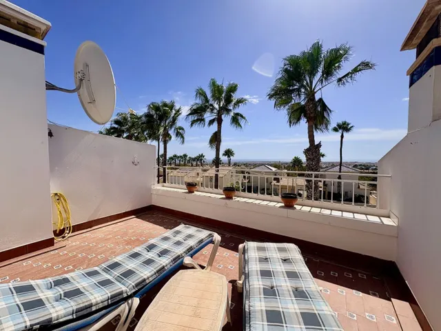 Duplex de 2 dormitorios y 2 baños en los dolses (orihuela costa) — 3