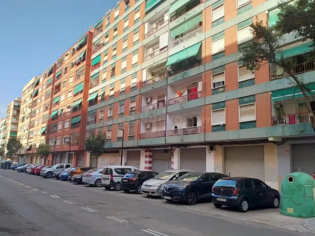 LOCAL EN ALQUILER EN CALLE SAN JOSÉ DE PIGNATELLI