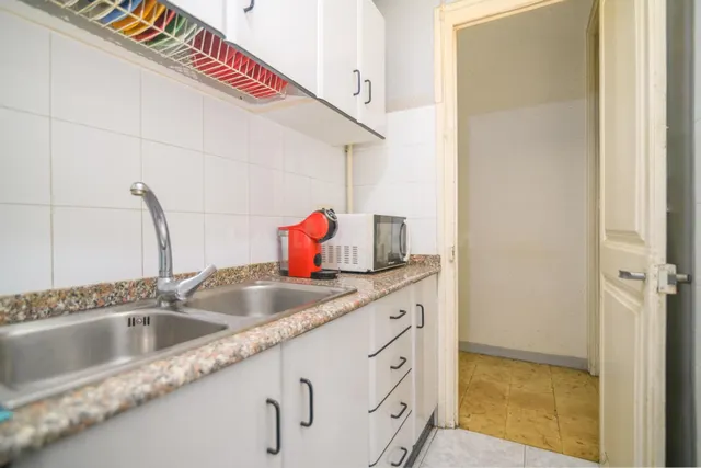 ¡Oportunidad única para inversores! Piso con alta rentabilid - foto 2