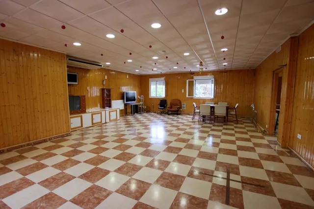 Fantástica casa en Montijo, con amplias estancias, totalmente equipada para entrar a vivir. — 37
