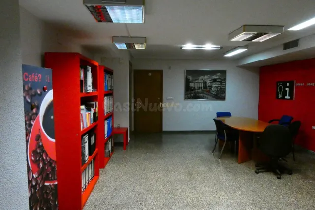 Entreplanta comercial en venta — 4