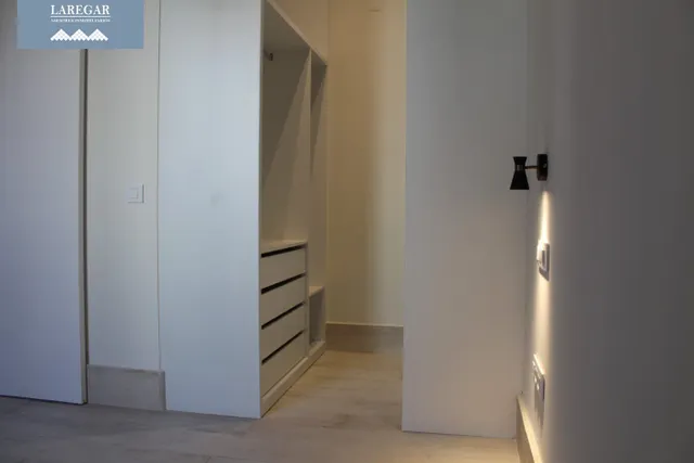 ESTUDIO EN ALQUILER 1 DORMITORIO EN TIRO DE LÍNEA — 24