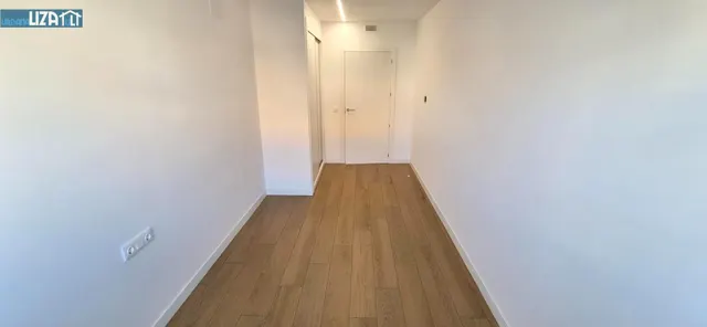 Piso Nuevo a Estrenar con Excelentes Características y Piscina Comunitaria — 26
