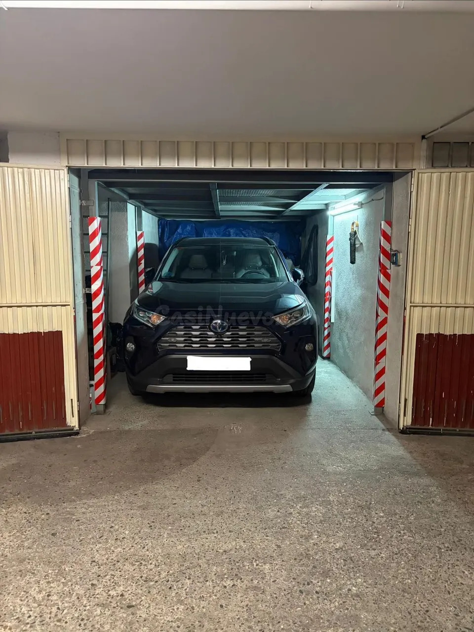 COCHERA CERRADA CON ALTILLO EN FÁTIMA – SOLO VENTA