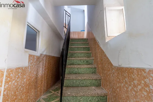 CASA DE PUEBLO EN PADUL PARA REFORMAR!!! — 26