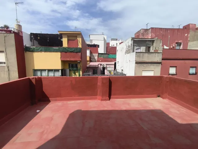 ¡AMPLIA VIVIENDA A REFORMAR EN LA BAJADILLA! — 42