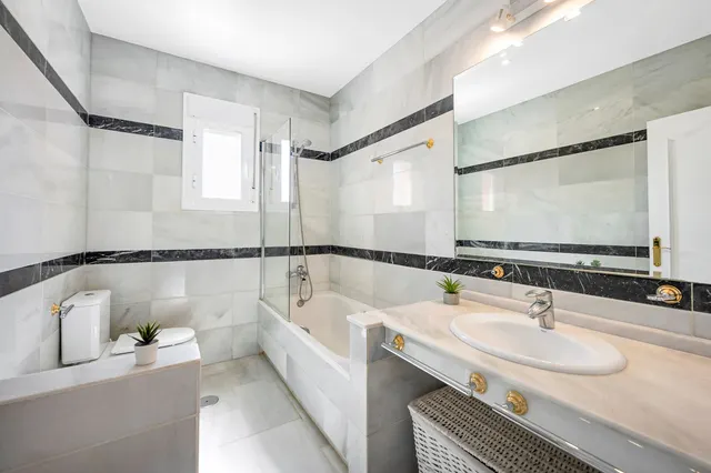 Chalet 5 habitaciones 509m² en venta - Sotogrande Costa — 24