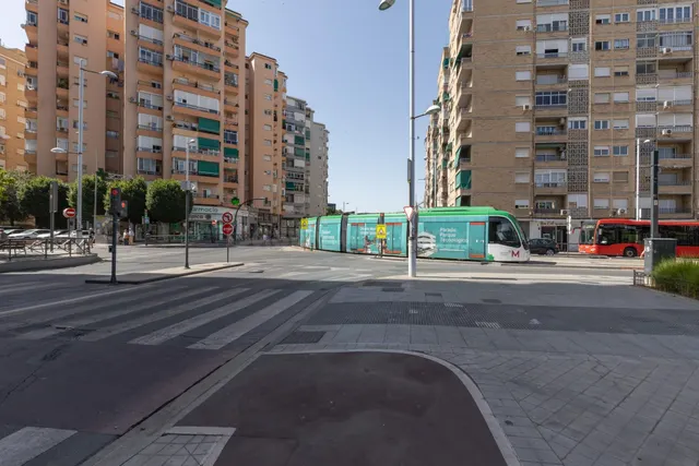 PISO JUNTO PLAZA DE LA HIPICA - AVENIDA DE AMERICA — 5