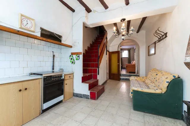 BONITA CASA DE PUEBLO EN LA VALL DE ALMONACID — 4