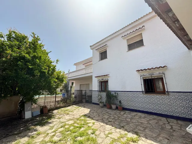 ¡CHALET INDEPENDIENTE EN LA MEJOR ZONA DE RINCONCILLO! — 6