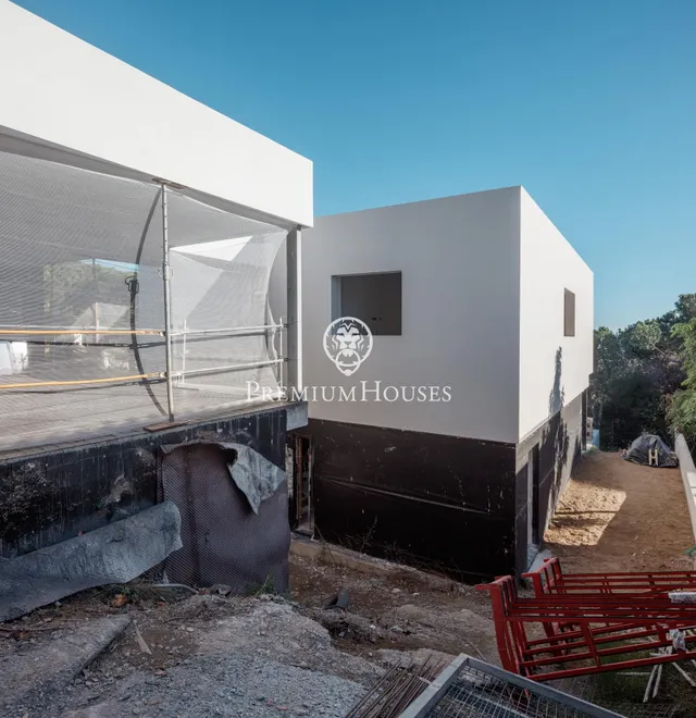 Obra Nueva en construcción en Premià de Dalt con vistas mar - Costa Barcelona — 11
