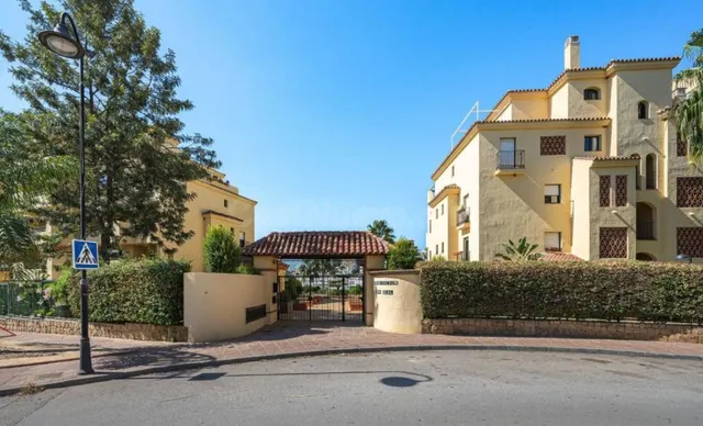 Apartamento 2 habitaciones 106m² en venta - Costa Del Sol - foto 2