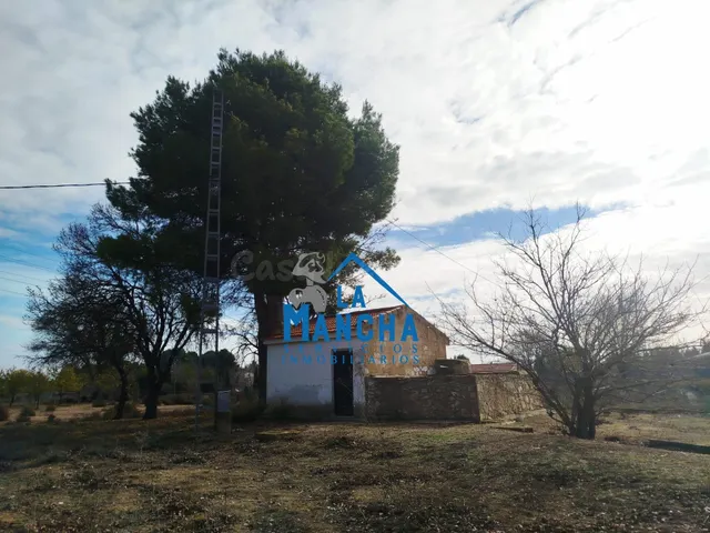 INMOBILIARIA LA MANCHA VENDE TERRENO RÚSTICO JUNTO A LA CIUD
