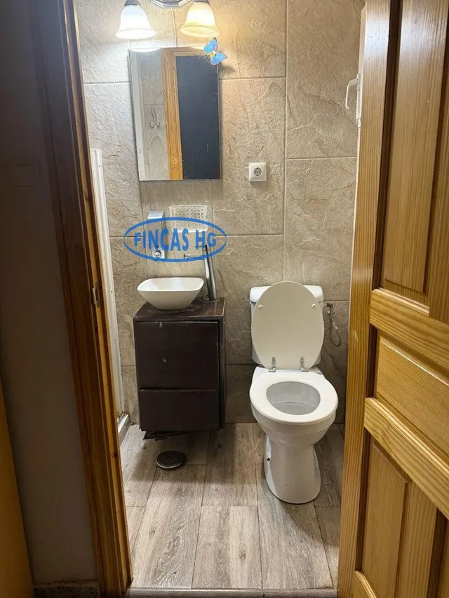 Amplio y luminoso piso reformado ubicado en el barrio de Carolinas junto a la Plaza Castellón — 37
