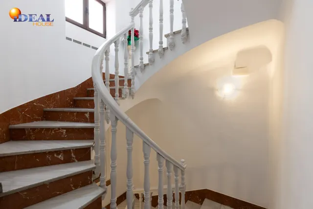 EXCLUSIVO PISO DE LUJO EN PLENO CENTRO DE GRANADA — 40