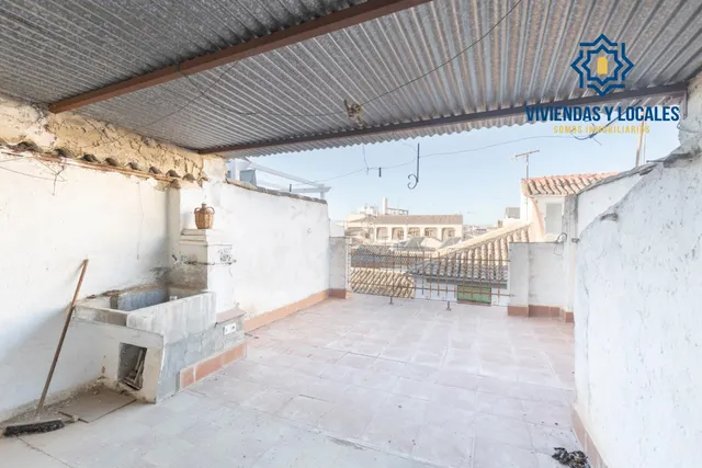 Oportunidad junto a plaza Trinidad — 31