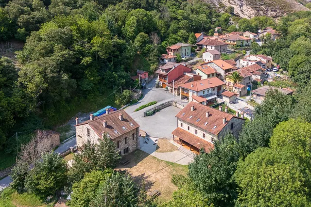 Complejo turístico en venta en cabrales: 32 habitaciones y 96 plazas entre los picos de europa y la costa asturiana — 9