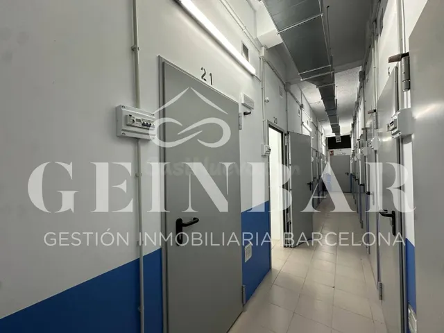 SE ALQUILA TRASTERO DE 4 m2 – ACCESO 24/7 - foto 2