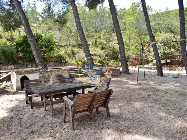 EXCLUSIVA VILLA EN COCENTAINA CON GRAN PARCELA Y BONITA PISCINA. — 45